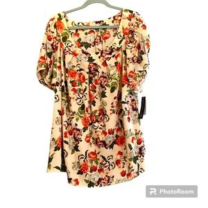 NWT Sara Michelle Cold Shoulder Short Sleeve Cream Trapeze Floral Blouse Sz 3X